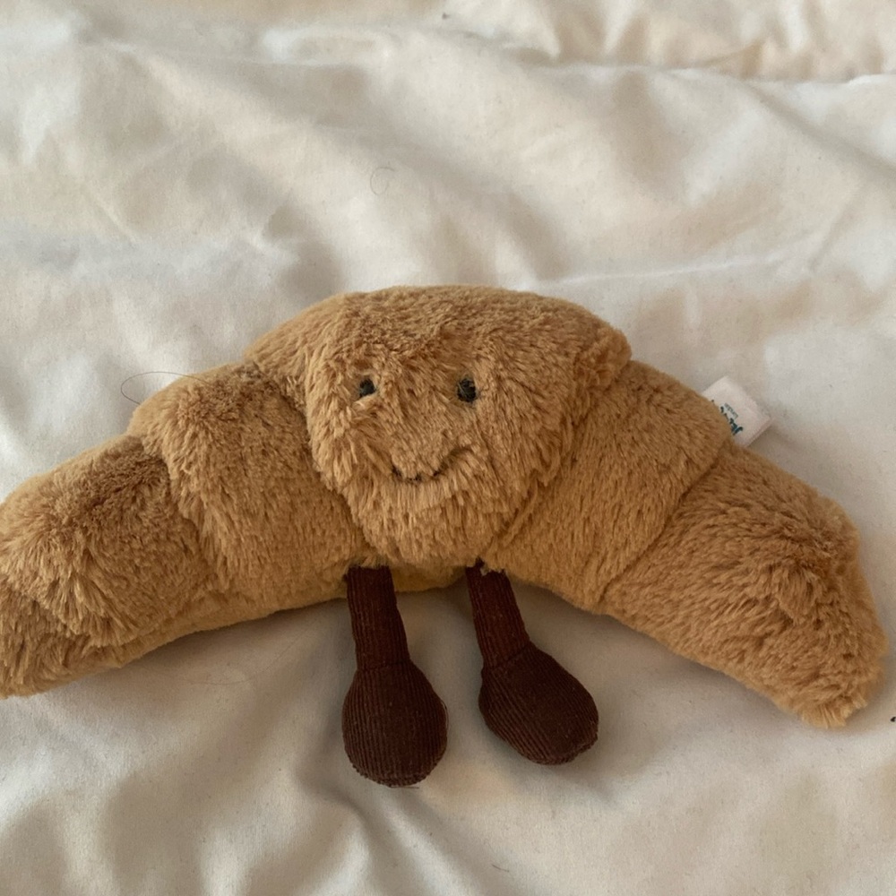Jellycat amusable small croissant